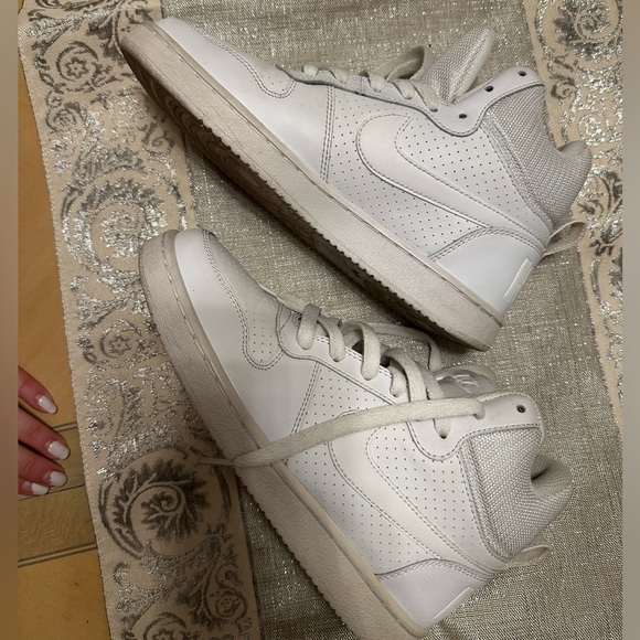 White Nikes - Picture 4 of 5